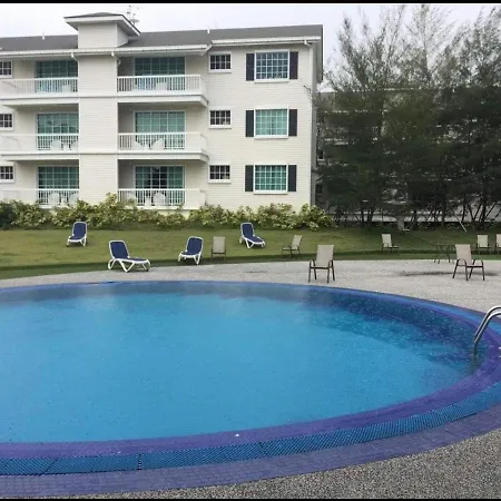 Home Feel-Hibiscus Suites Kampar Exterior photo